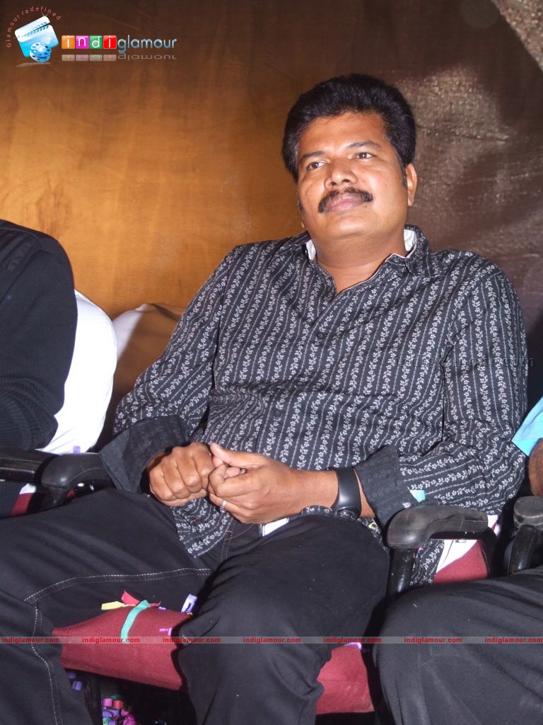 Aadhavan Audio Launch Event hd photo